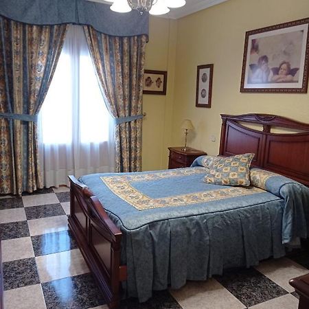 Apartamento Turistico Antigua Universidad Альмагро Екстер'єр фото